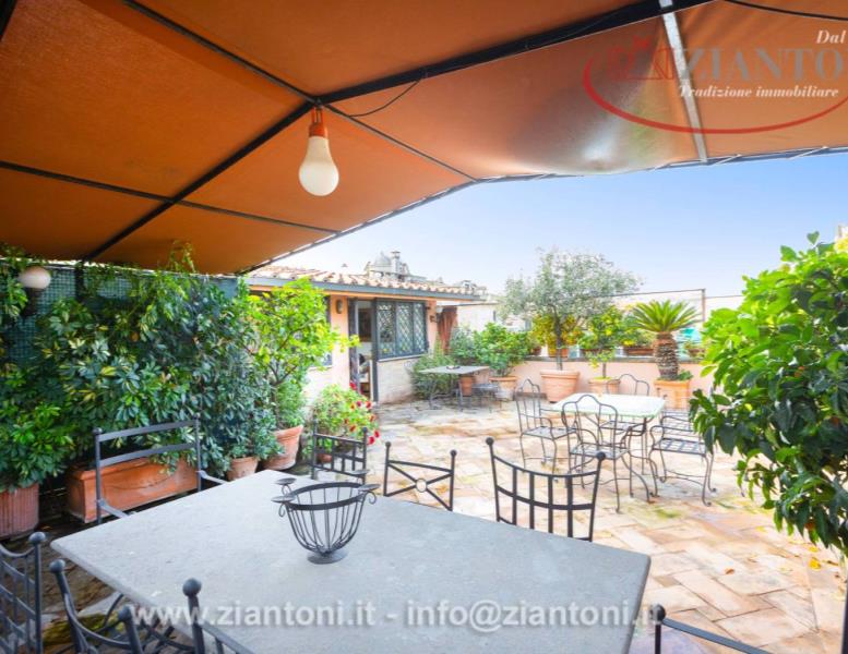 appartamento in affitto a Roma in zona Campo Marzio