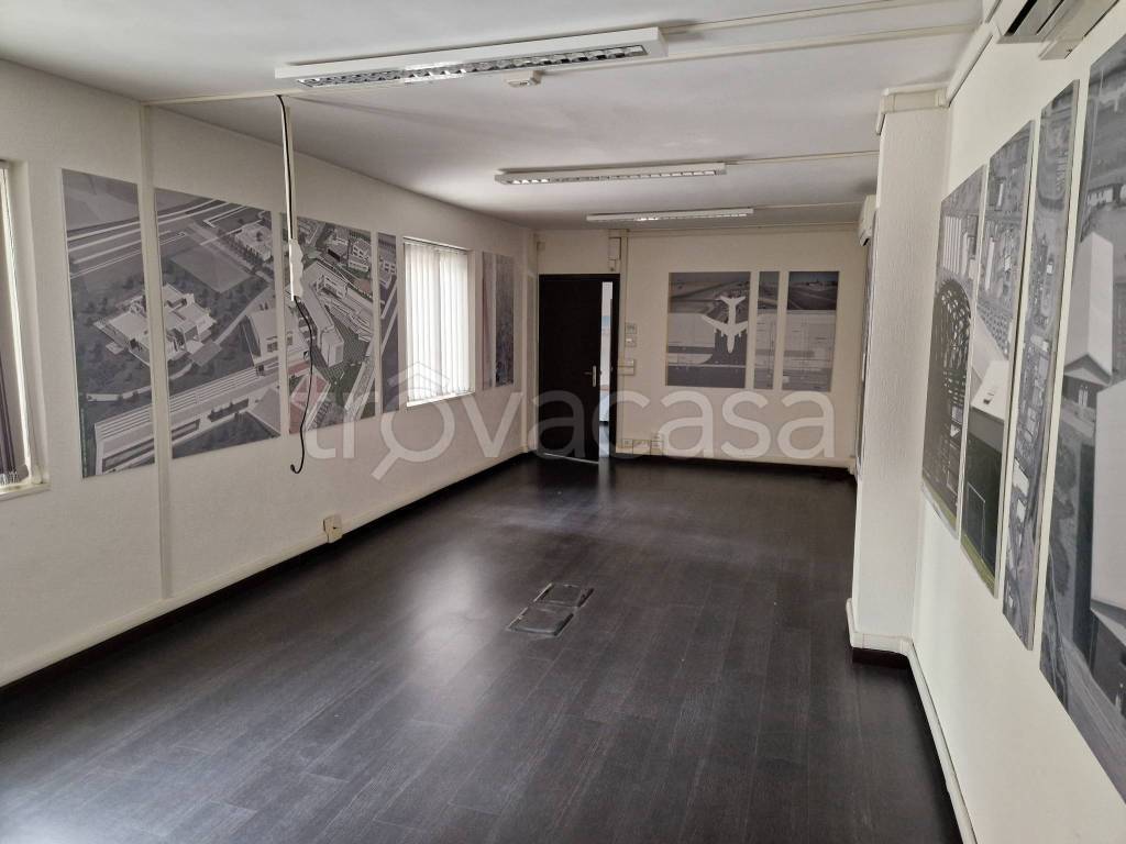 ufficio in affitto a Roma in zona Aurelio