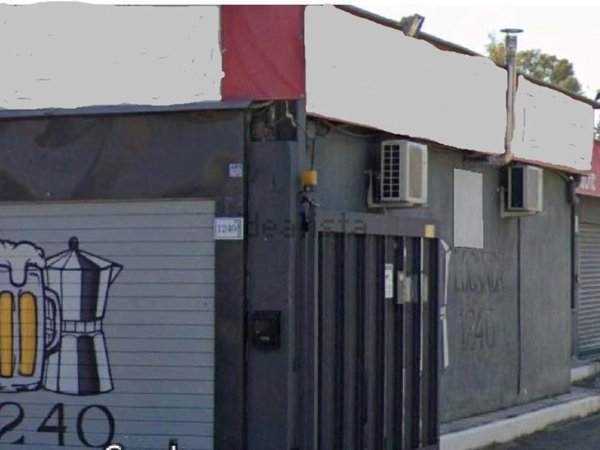 locale commerciale in affitto a Roma in zona Appio Claudio