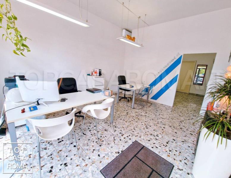 locale commerciale in affitto a Roma in zona Torrevecchia