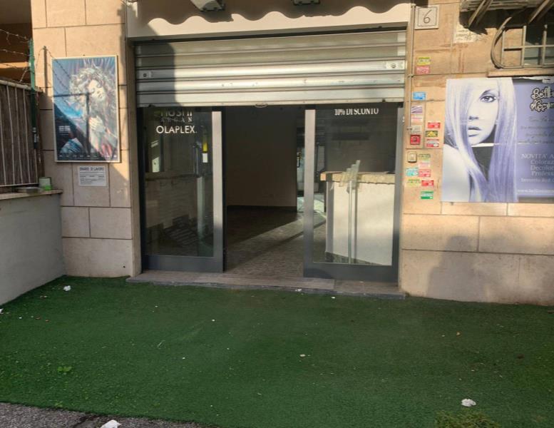 locale commerciale in affitto a Roma in zona Primavalle