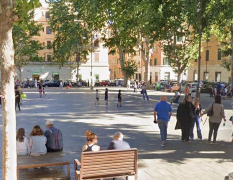 negozio in vendita a Roma in zona Testaccio