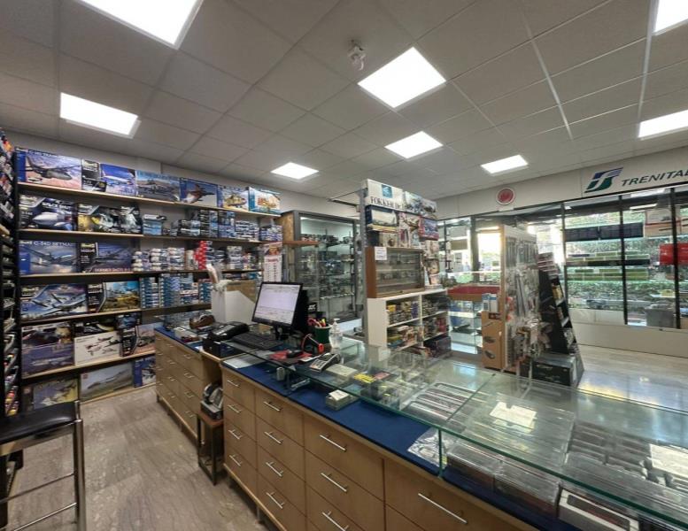 locale commerciale in affitto a Roma
