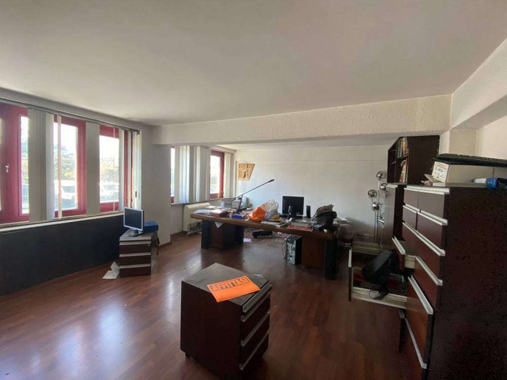 negozio in affitto a Roma in zona Salario