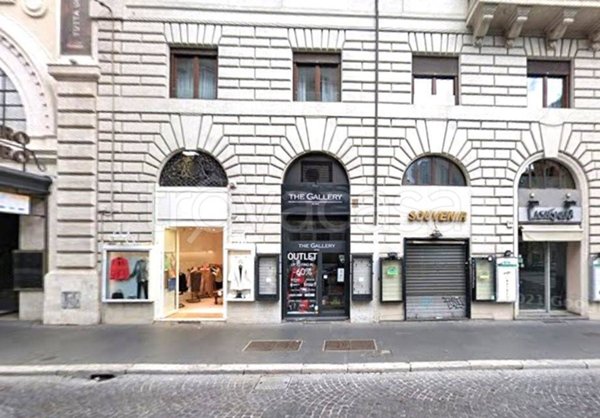 negozio in affitto a Roma in zona Rione Monti/Campitelli