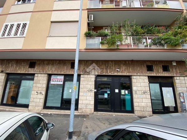 negozio in affitto a Roma in zona Collatino