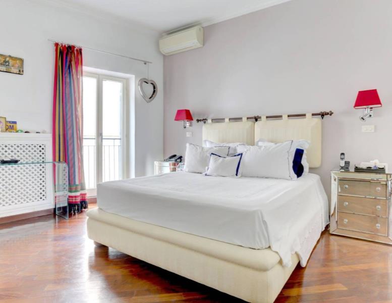 casa indipendente in affitto a Roma in zona Rione di Ponte