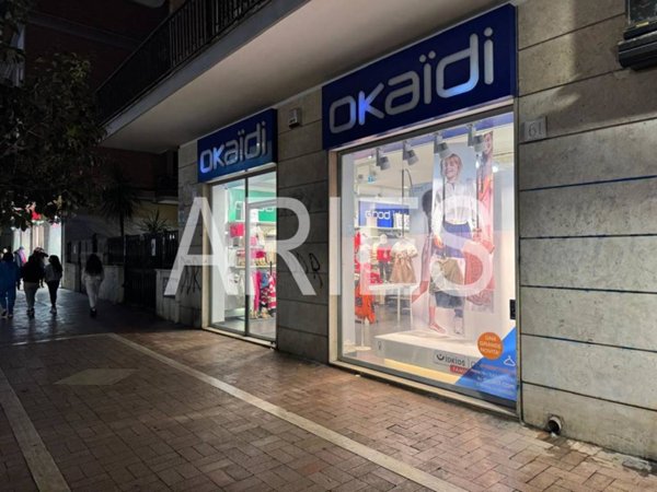 negozio in affitto a Roma in zona Ostia