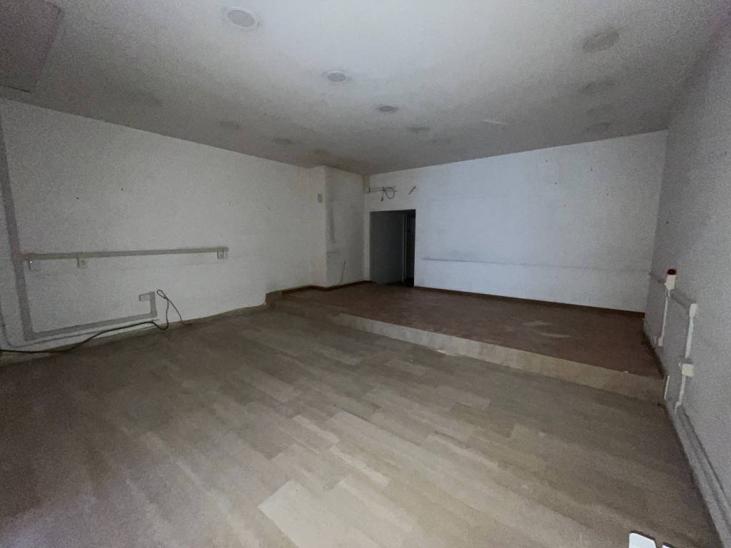 negozio in affitto a Roma in zona Pietralata