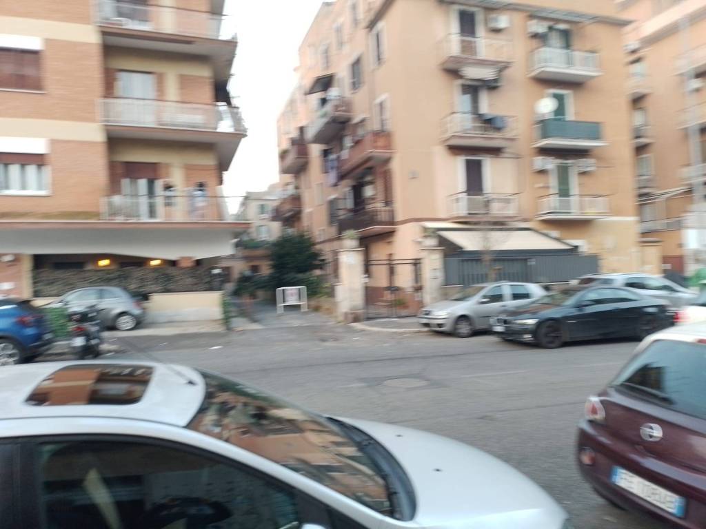 negozio in affitto a Roma in zona Prenestino-Centocelle