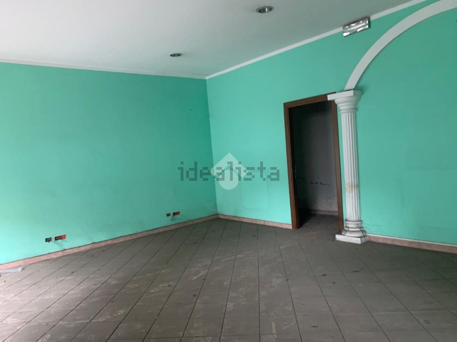 locale commerciale in affitto a Roma in zona Collatino