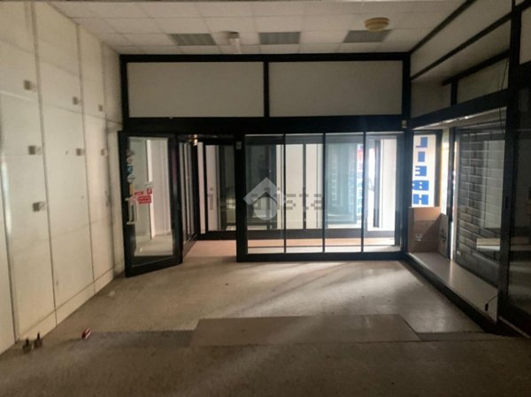locale commerciale in affitto a Roma in zona Collatino