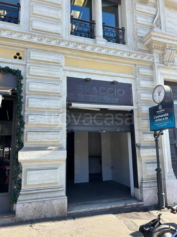 negozio in affitto a Roma in zona Esquilino