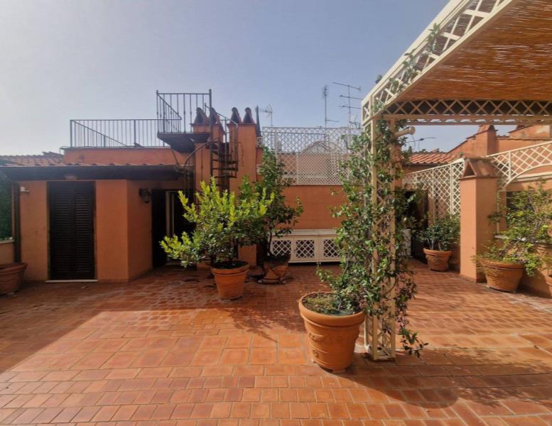 appartamento in affitto a Roma in zona Celio