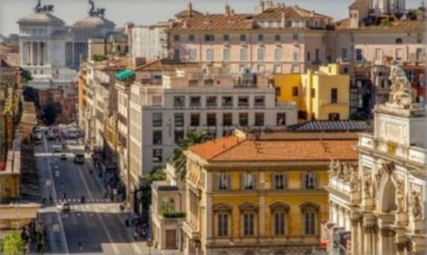 locale commerciale in affitto a Roma in zona Rione Monti/Campitelli