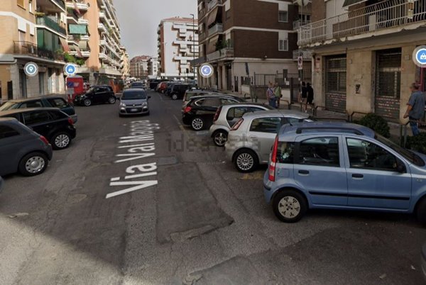 locale commerciale in affitto a Roma in zona Monte Sacro/Talenti