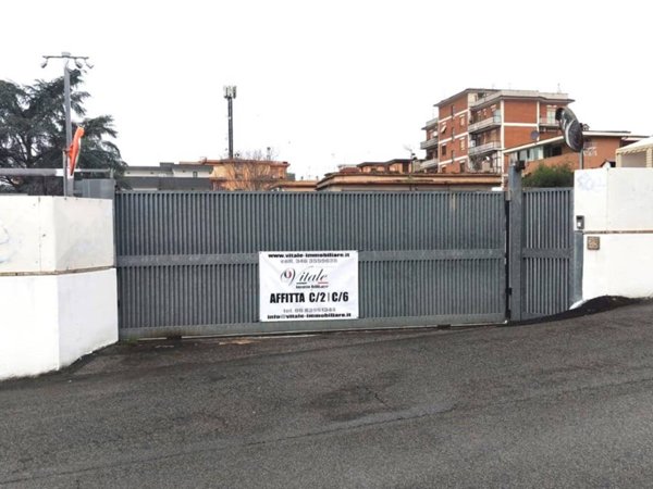 ufficio in affitto a Roma in zona Borghesiana