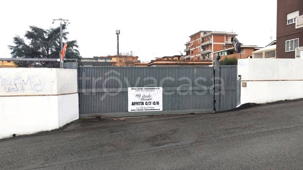 ufficio in affitto a Roma in zona Borghesiana