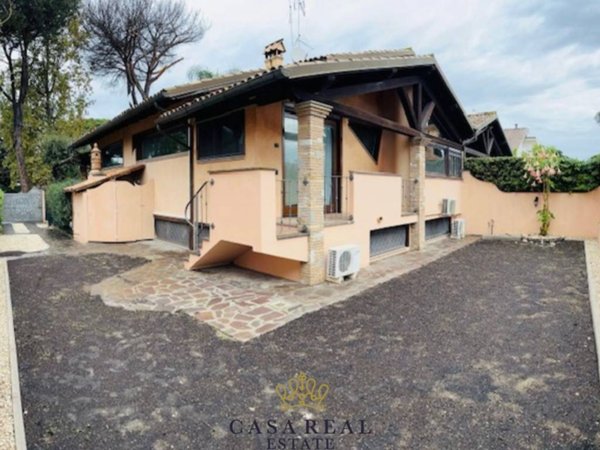casa indipendente in affitto a Roma in zona Infernetto