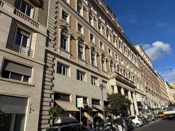 ufficio in affitto a Roma in zona Trevi-Colonna