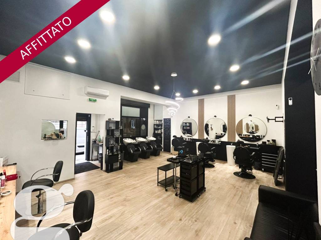 negozio in affitto a Roma