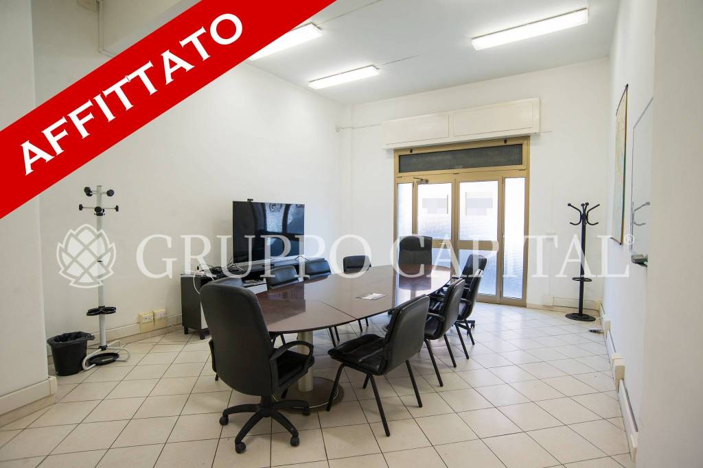 casa indipendente in affitto a Roma in zona Tuscolano
