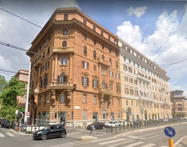 negozio in affitto a Roma