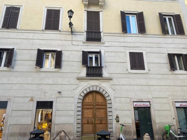 appartamento in affitto a Roma in zona Parione/Sant'Eustachio