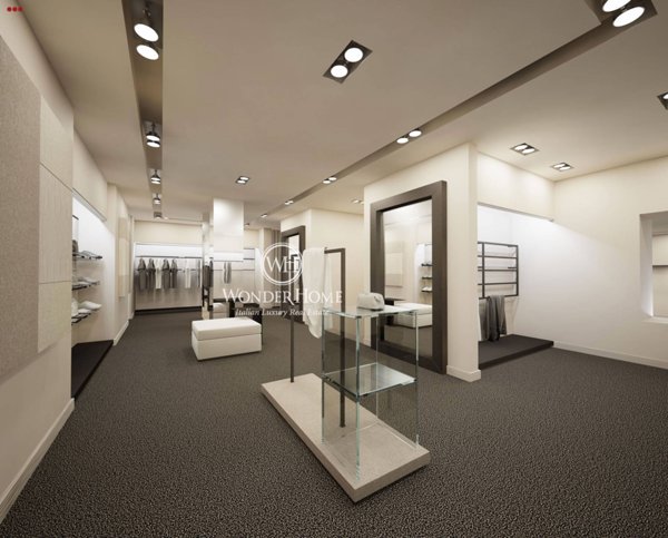 locale commerciale in affitto a Roma in zona Trevi-Colonna