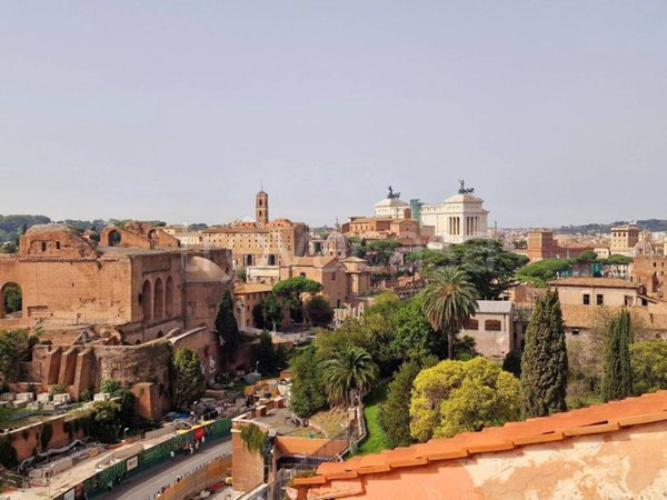 appartamento in affitto a Roma in zona Rione Monti/Campitelli