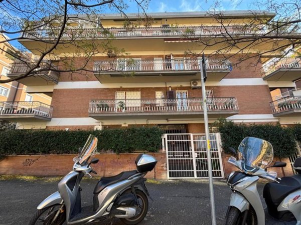 appartamento in affitto a Roma