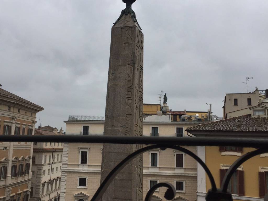 ufficio in affitto a Roma in zona Trevi-Colonna