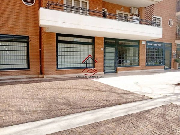 negozio in affitto a Roma in zona Torrino