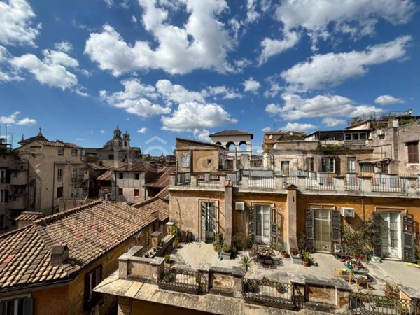 appartamento in affitto a Roma in zona Parione/Sant'Eustachio