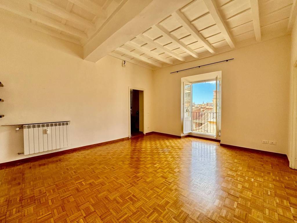 appartamento in affitto a Roma in zona Parione/Sant'Eustachio