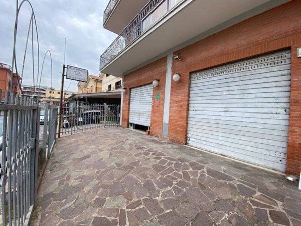 negozio in affitto a Roma in zona Casalotti