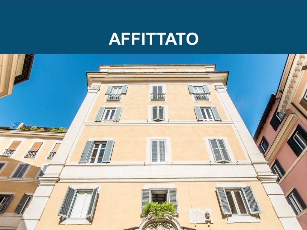 appartamento in affitto a Roma in zona Trevi-Colonna