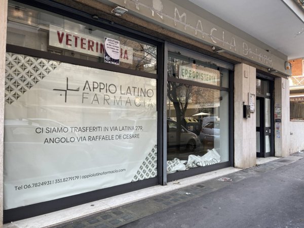 negozio in affitto a Roma in zona Appio Latino