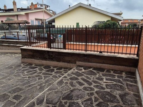 appartamento in affitto a Roma in zona Torre Gaia