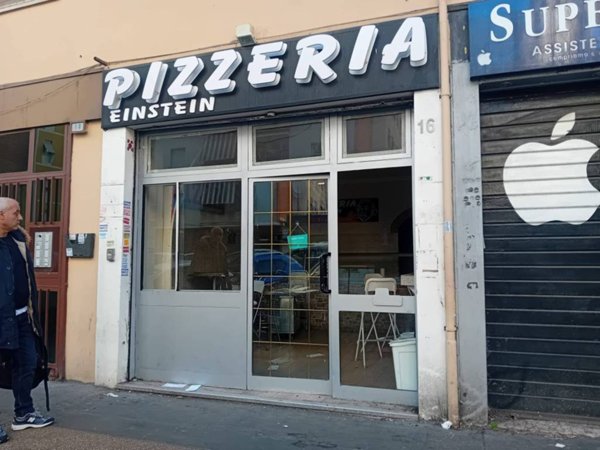 negozio in affitto a Roma in zona Trastevere