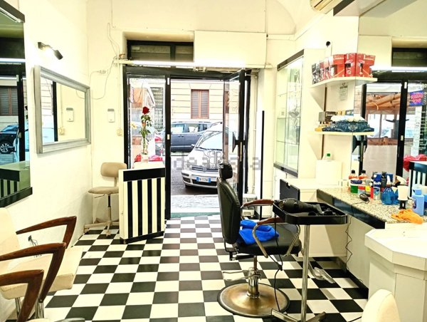 negozio in affitto a Roma