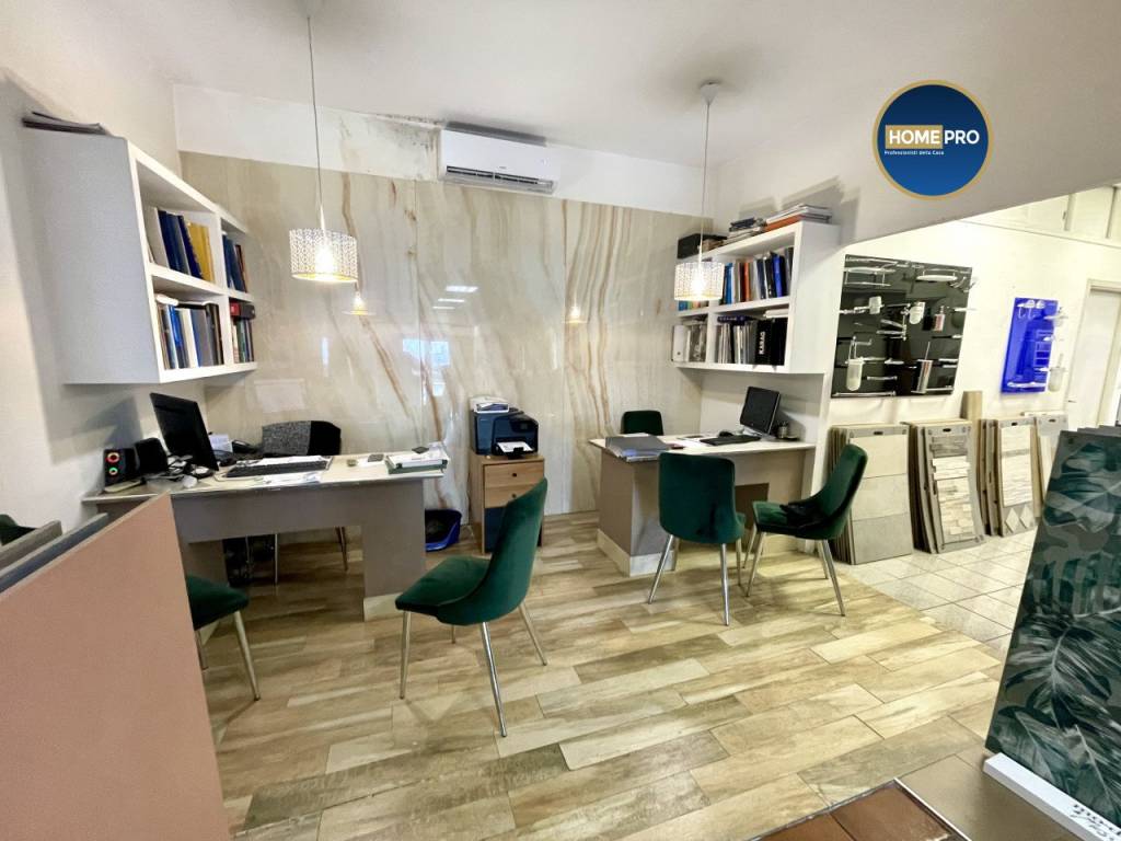 negozio in affitto a Roma in zona Sette Bagni