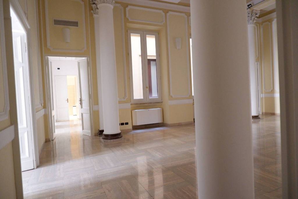 ufficio in affitto a Roma in zona Trevi-Colonna