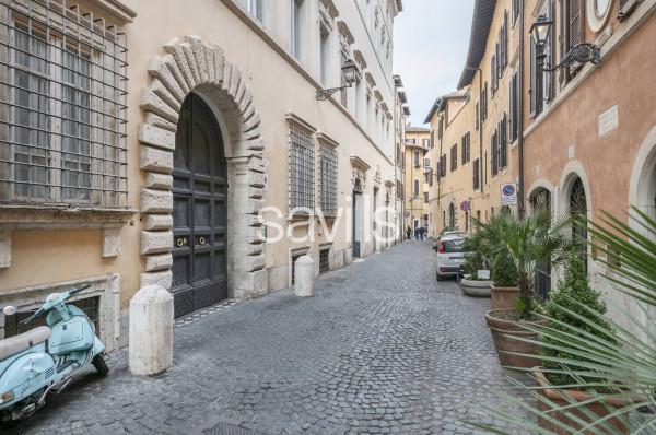 appartamento in affitto a Roma in zona Rione Regola