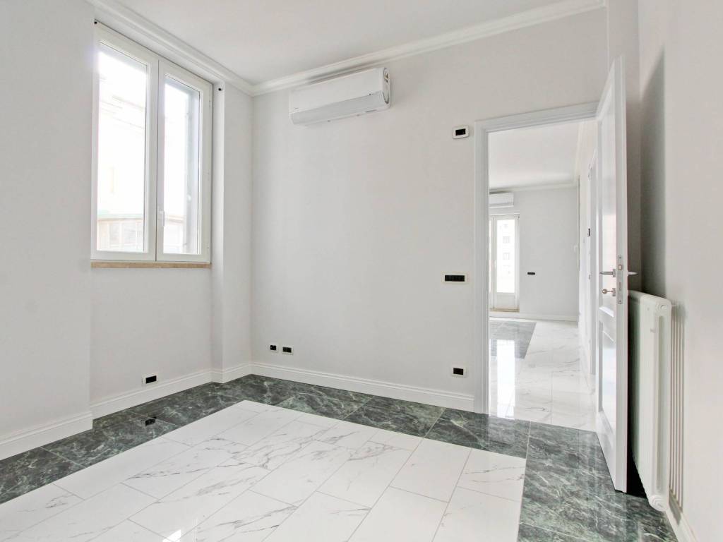 appartamento in affitto a Roma in zona Trevi-Colonna