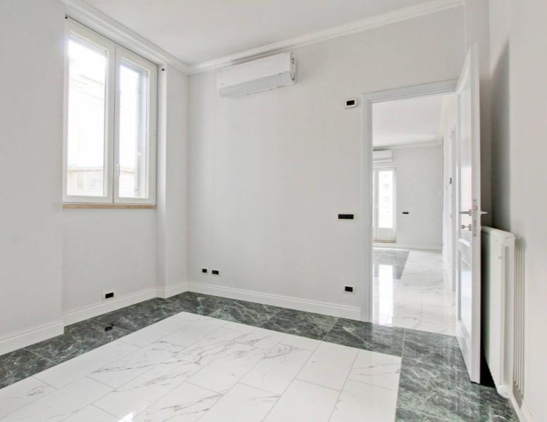 appartamento in affitto a Roma in zona Trevi-Colonna