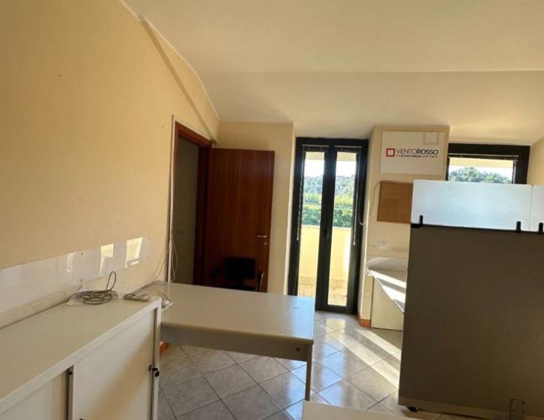 ufficio in affitto a Roma in zona Prima Porta