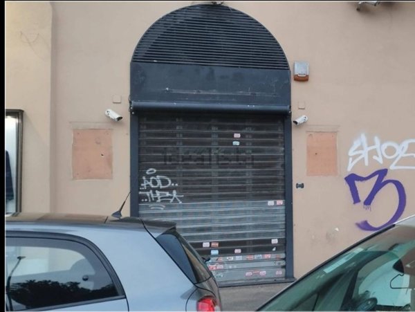 locale commerciale in affitto a Roma