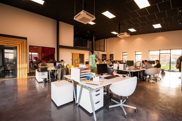 locale commerciale in affitto a Roma in zona Rione Prati