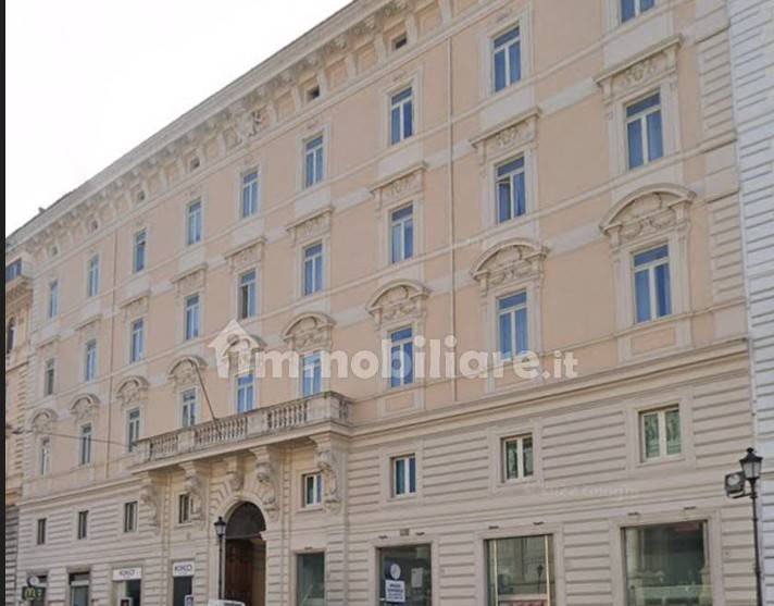 ufficio in affitto a Roma in zona Rione Monti/Campitelli